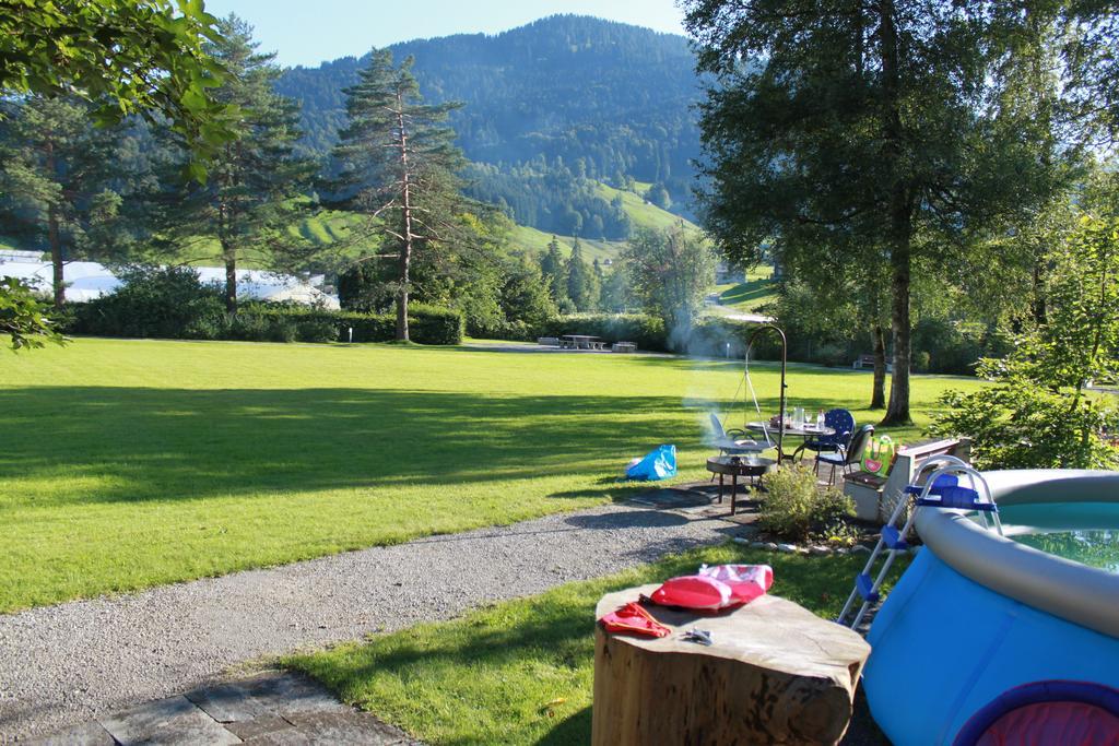 Hotel-Restaurant Sternen Nesslau Buitenkant foto
